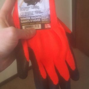 Winter gloves